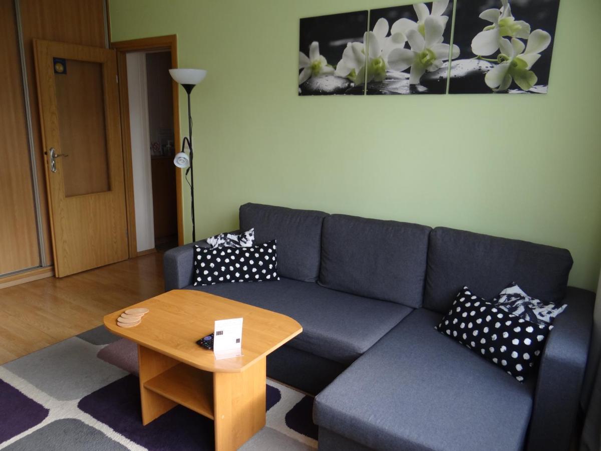Apartament Regina Apartment Poznan Bagian luar foto